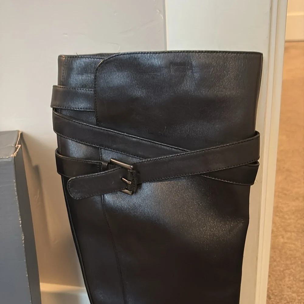 Ecco Sullivan Black leather riding knee high Boots Sullivan. Sz 38. New.